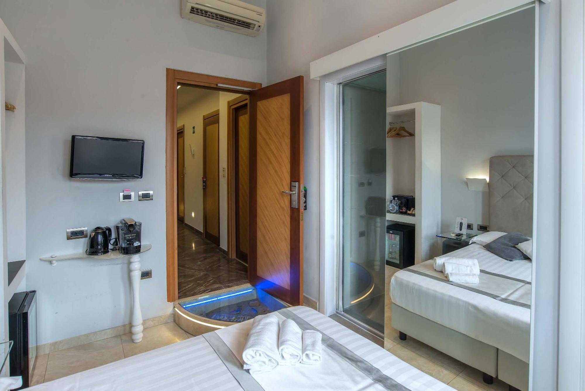 Pantheon Caesar Relais Hotel Rome Kamer foto