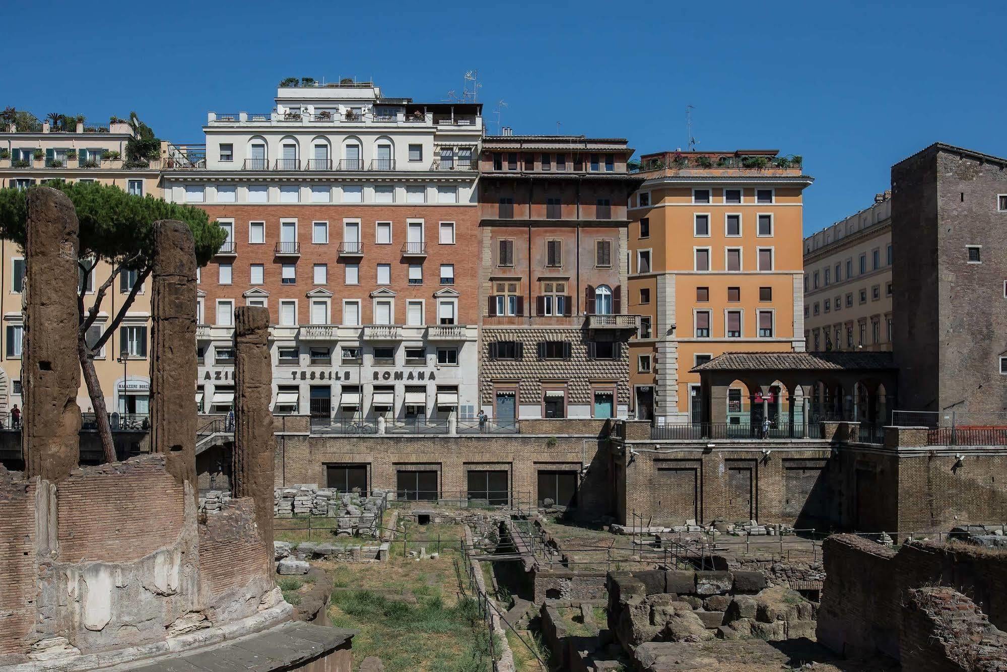 Pantheon Caesar Relais Hotel Rome Buitenkant foto