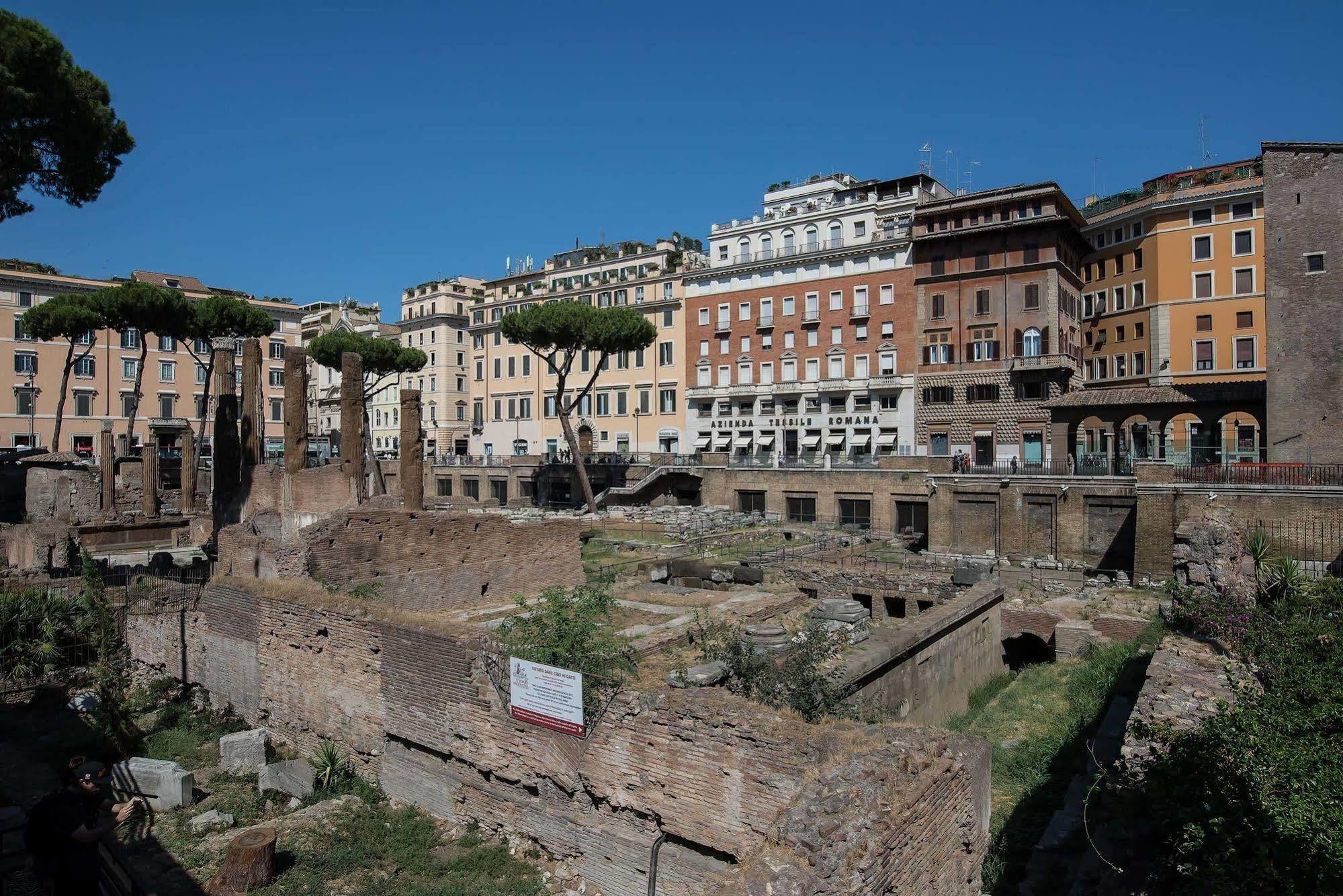 Pantheon Caesar Relais Hotel Rome Buitenkant foto