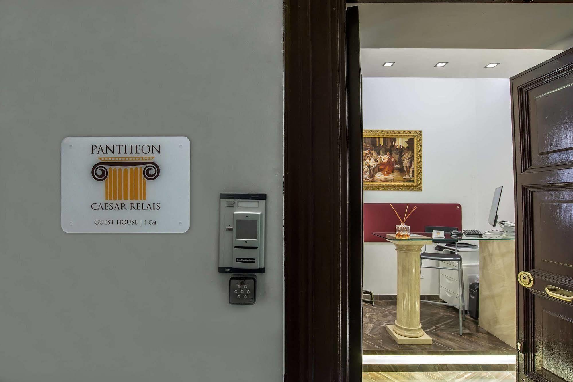 Pantheon Caesar Relais Hotel Rome Buitenkant foto